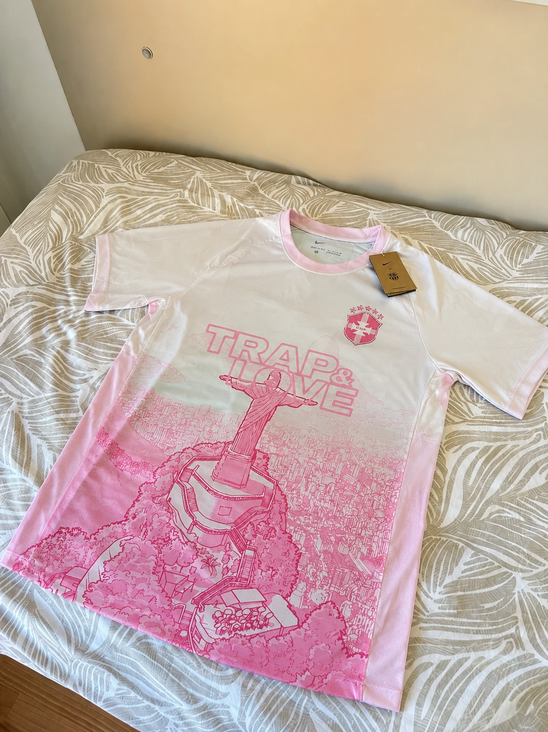 Foto de Rubén Martínez con su camiseta
