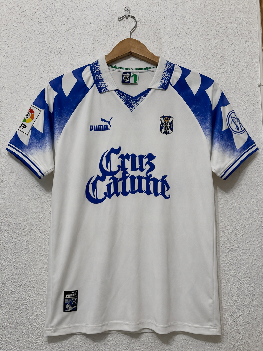 Foto de Paula Suárez con su camiseta
