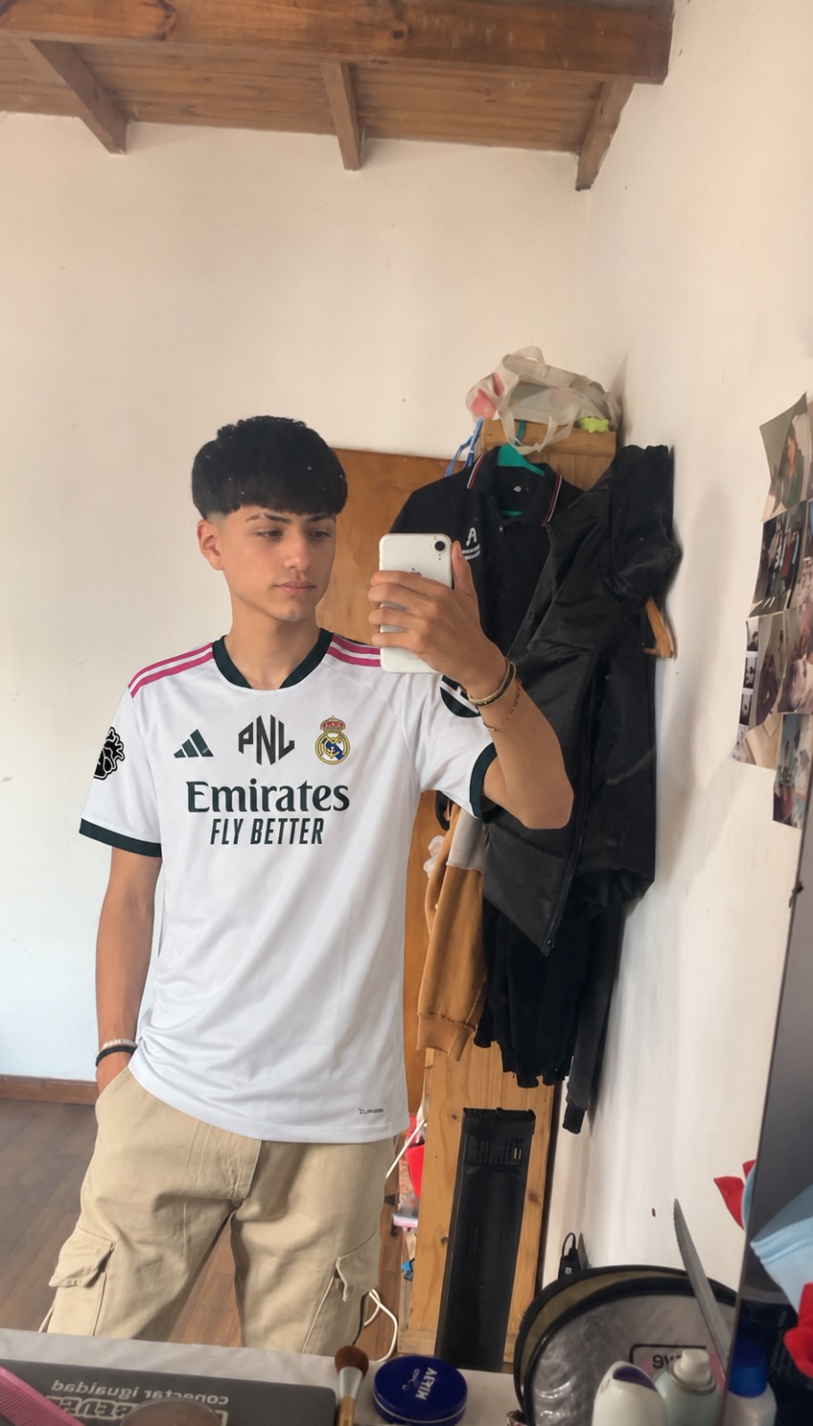Foto de Víctor Díaz con su camiseta